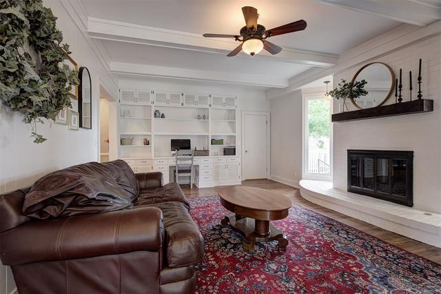 1207 N Broadway Avenue, Shawnee, OK 74801