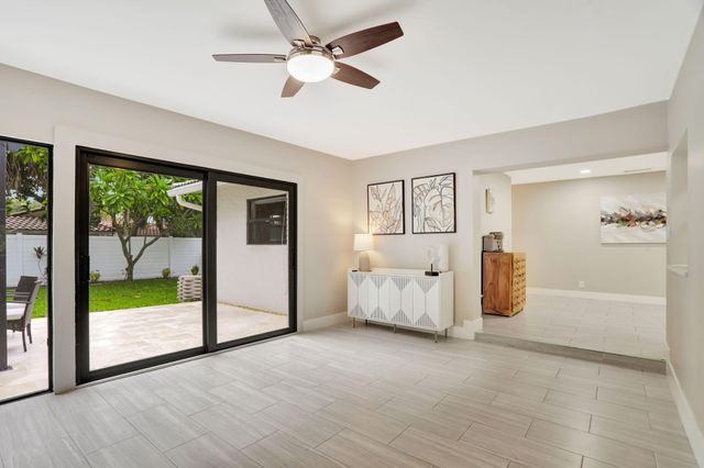1035 NW 5TH Avenue, Boca Raton, FL 33432
