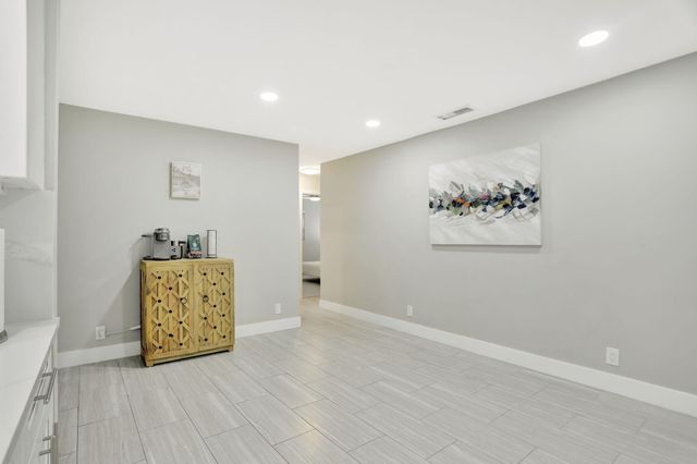 1035 NW 5TH Avenue, Boca Raton, FL 33432