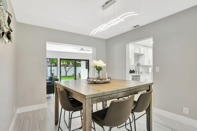 1035 NW 5TH Avenue, Boca Raton, FL 33432