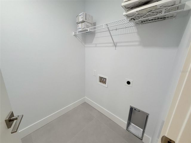 1013 3RD STREET W, Bradenton, FL 34205