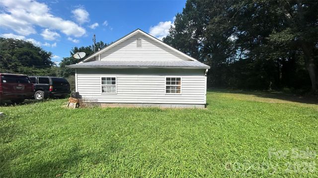 1105 Davis Street, Salisbury, NC 28146