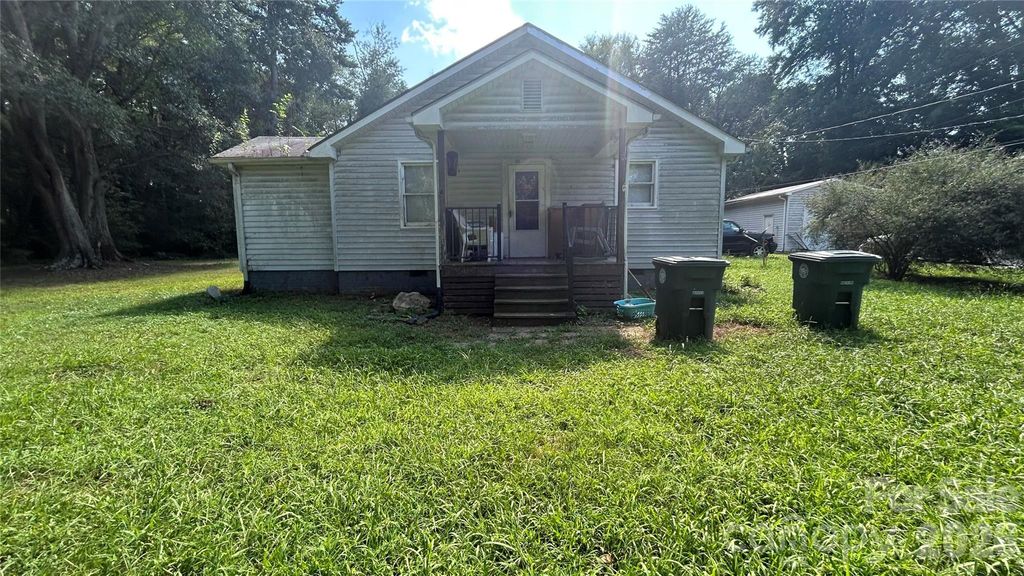 1105 Davis Street, Salisbury, NC 28146