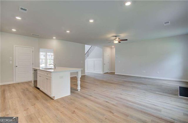 805 Moreland Drive, Hampton, GA 30228