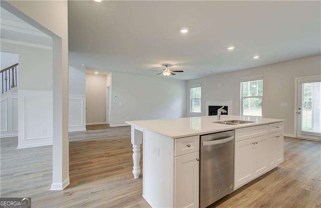 805 Moreland Drive, Hampton, GA 30228