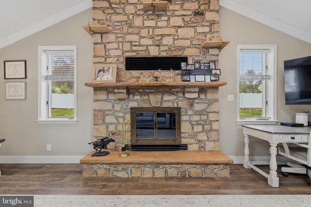3936 MARTIN RD, Huntingdon Valley, PA 19006
