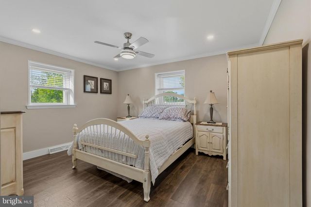 3936 MARTIN RD, Huntingdon Valley, PA 19006