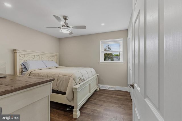 3936 MARTIN RD, Huntingdon Valley, PA 19006