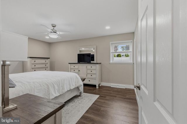 3936 MARTIN RD, Huntingdon Valley, PA 19006