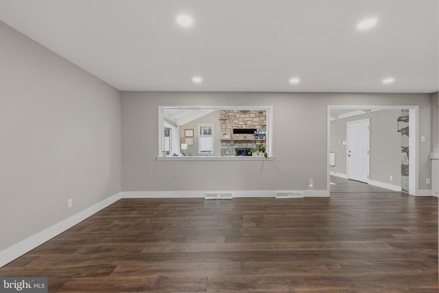 3936 MARTIN RD, Huntingdon Valley, PA 19006
