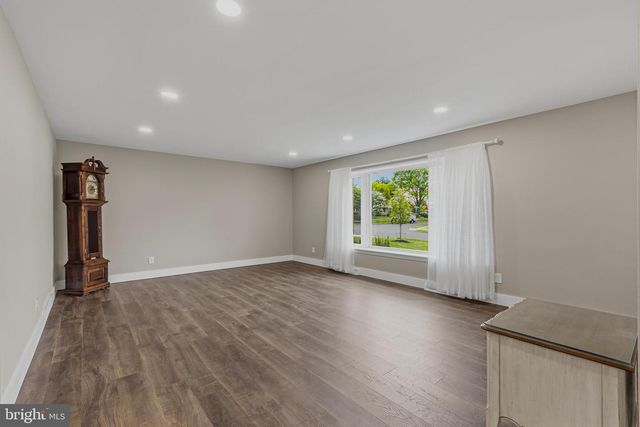 3936 MARTIN RD, Huntingdon Valley, PA 19006