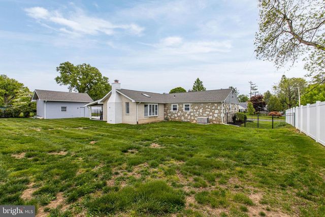 3936 MARTIN RD, Huntingdon Valley, PA 19006