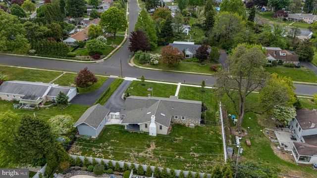 3936 MARTIN RD, Huntingdon Valley, PA 19006