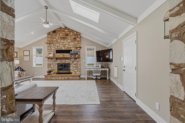 3936 MARTIN RD, Huntingdon Valley, PA 19006