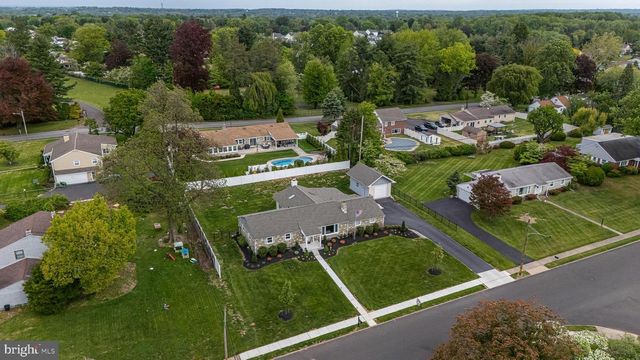 3936 MARTIN RD, Huntingdon Valley, PA 19006