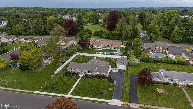 3936 MARTIN RD, Huntingdon Valley, PA 19006