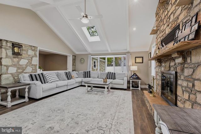 3936 MARTIN RD, Huntingdon Valley, PA 19006