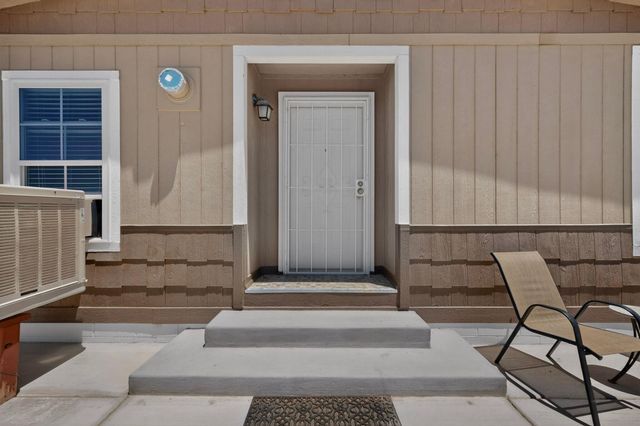 145 Manzano View Road, Los Lunas, NM 87031