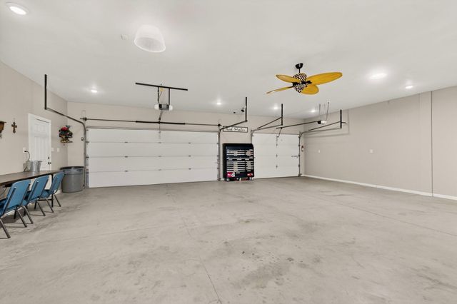 145 Manzano View Road, Los Lunas, NM 87031