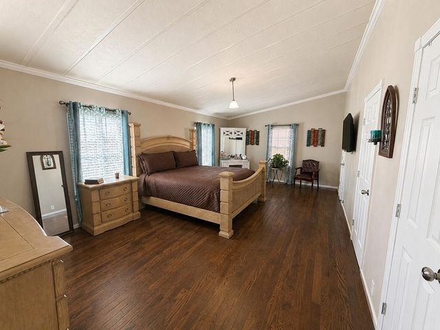 145 Manzano View Road, Los Lunas, NM 87031