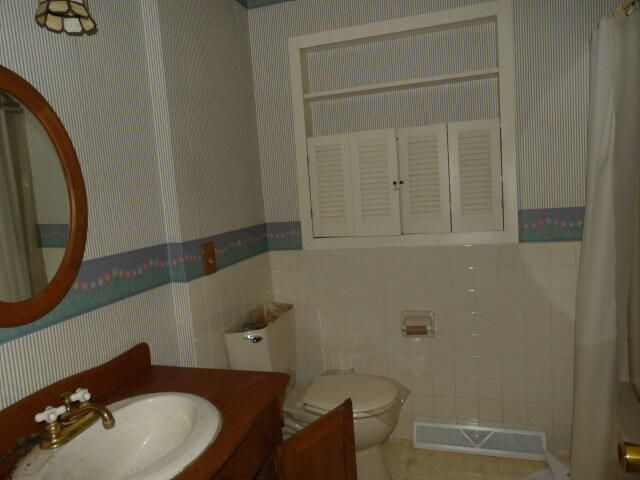 7100 Hazelwood, Richland Twp, MI 49083