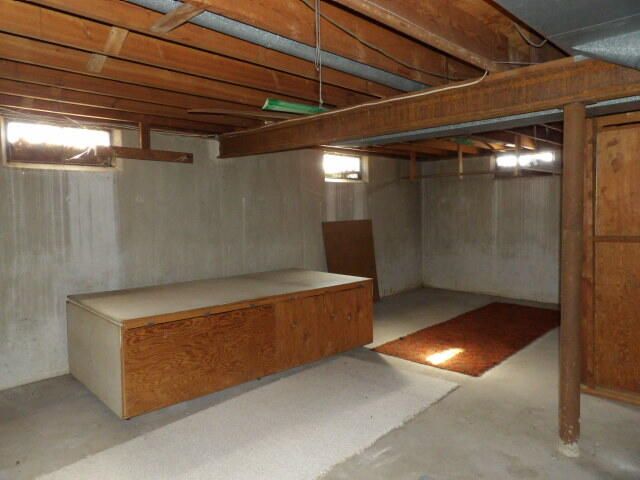 7100 Hazelwood, Richland Twp, MI 49083