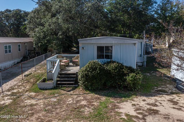 2431 Ralshore Street SW, Supply, NC 28462