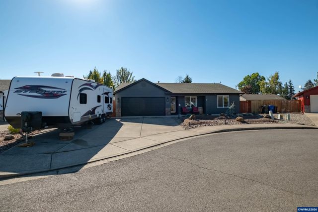 542 Ashley Ct, Jefferson, OR 97352