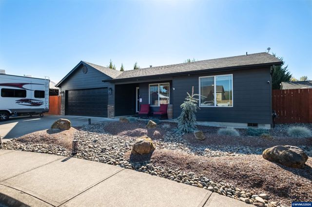542 Ashley Ct, Jefferson, OR 97352