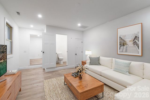 908 Woodside Drive, Kings Mountain, NC 28086