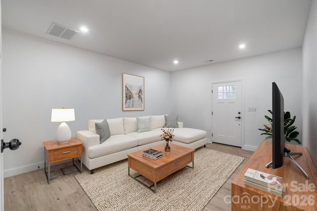 908 Woodside Drive, Kings Mountain, NC 28086