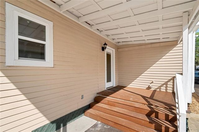 605 St Francis Street, Mobile, AL 36602