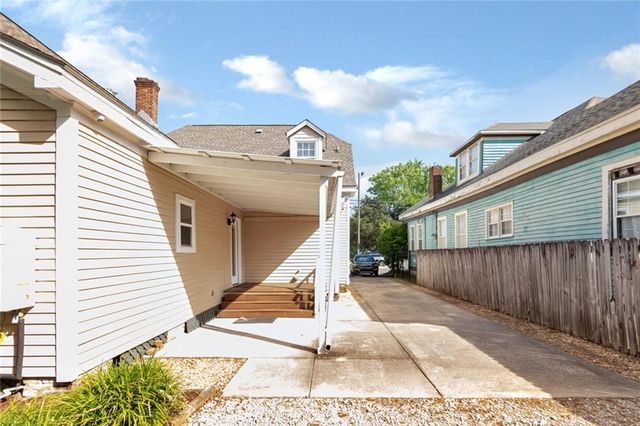 605 St Francis Street, Mobile, AL 36602