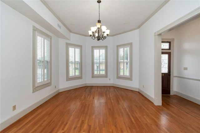 605 St Francis Street, Mobile, AL 36602