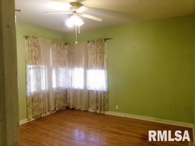 1425 N 5TH Street, Chillicothe, IL 61523