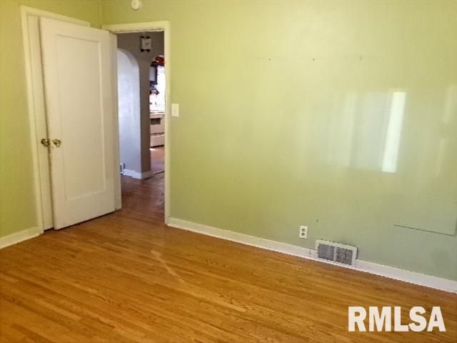1425 N 5TH Street, Chillicothe, IL 61523
