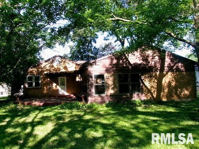 1425 N 5TH Street, Chillicothe, IL 61523
