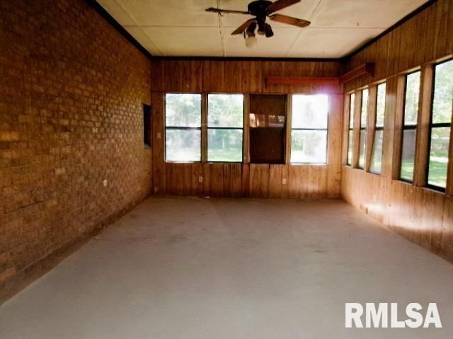 1425 N 5TH Street, Chillicothe, IL 61523