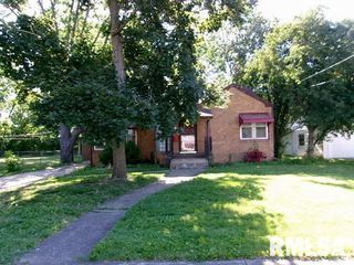 1425 N 5TH Street, Chillicothe, IL 61523