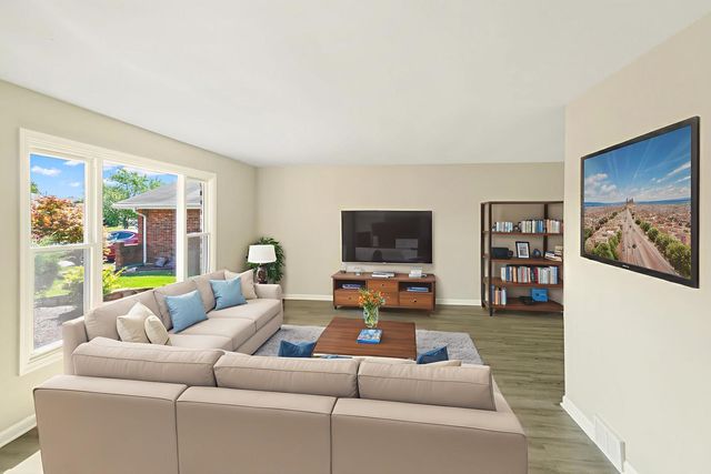 19520 LAKE LYNWOOD Drive, Lynwood, IL 60411