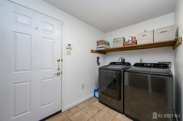 108 Bordentown Georgetown Road, Chesterfield, NJ 08515