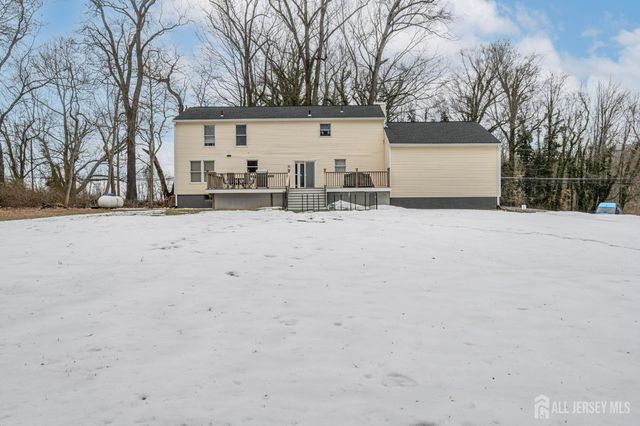 108 Bordentown Georgetown Road, Chesterfield, NJ 08515