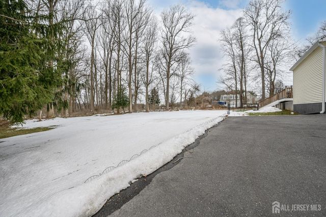 108 Bordentown Georgetown Road, Chesterfield, NJ 08515