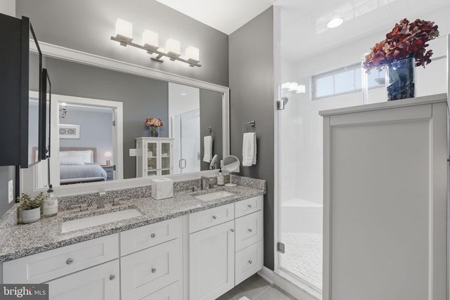 17812 THOMAS VILLAGE LN, Sandy Spring, MD 20860