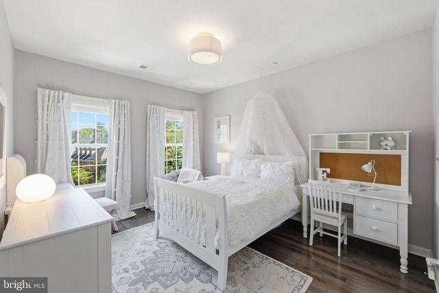 17812 THOMAS VILLAGE LN, Sandy Spring, MD 20860