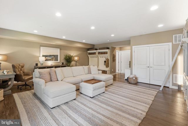17812 THOMAS VILLAGE LN, Sandy Spring, MD 20860
