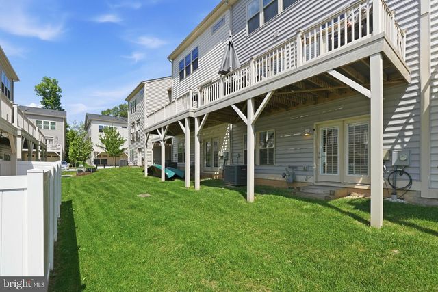 17812 THOMAS VILLAGE LN, Sandy Spring, MD 20860