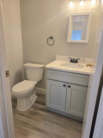 36117 Del Ray Drive, Sterling Heights, MI 48310