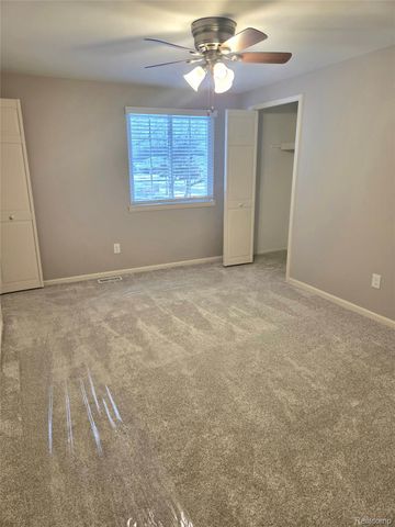 36117 Del Ray Drive, Sterling Heights, MI 48310