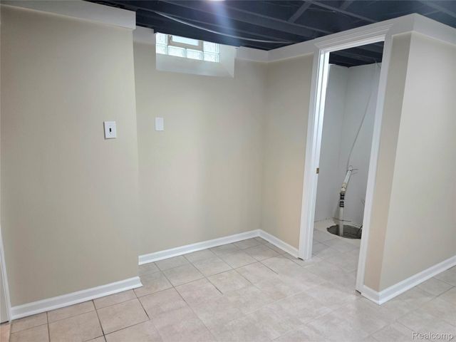 36117 Del Ray Drive, Sterling Heights, MI 48310